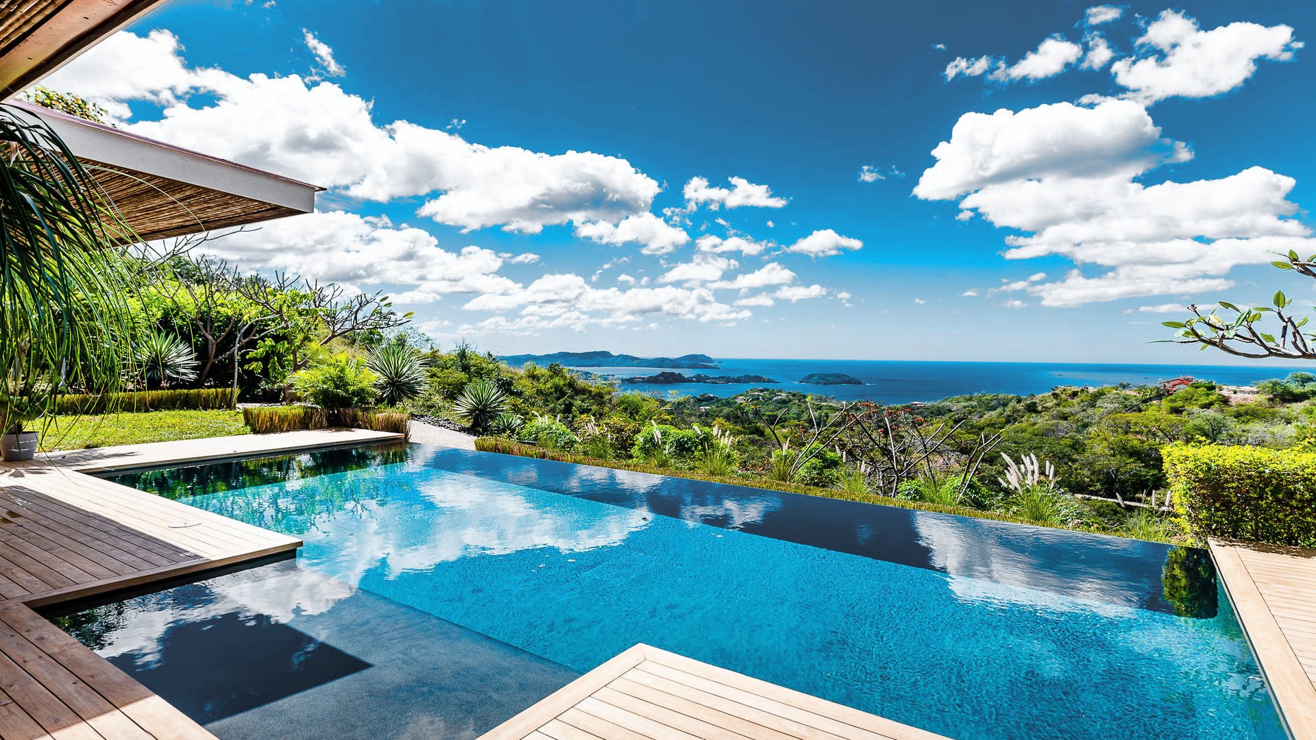 11665-La magnifique vue sur l'océan Pacifique de la maison de style contemporain