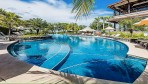 11354-La piscine du beach club