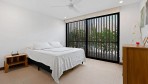 12316-Une autre chambre