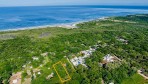 12319-Vue aérienne du terrain avec la mer