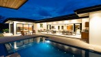 12398-Une dernière vue de la villa en fin de journée