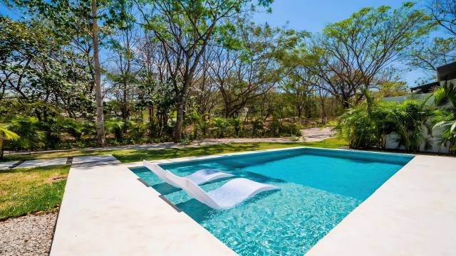 Maison avec piscine en vente à 5 mn de Tamarindo.